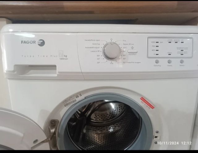 Lavadora FAGOR 7kg - 1000rpm