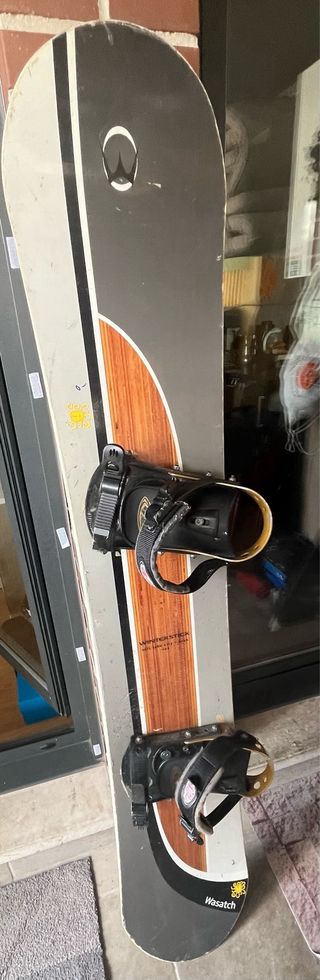 Tabla Snowboard usada + Fijaciones