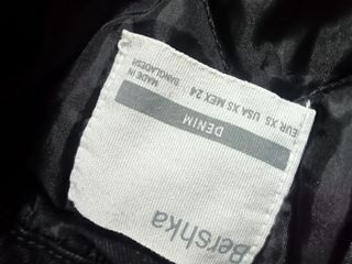 Chaqueta negra Bershka