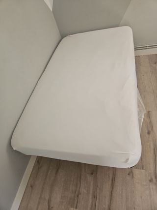 Somier con colchón 105cm x 80 cm