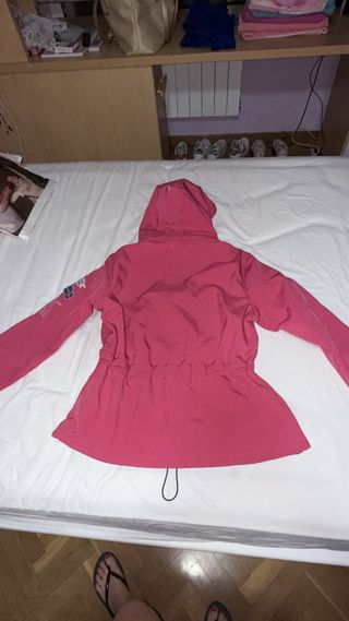 Geographical Norway - Abrigo Rosa