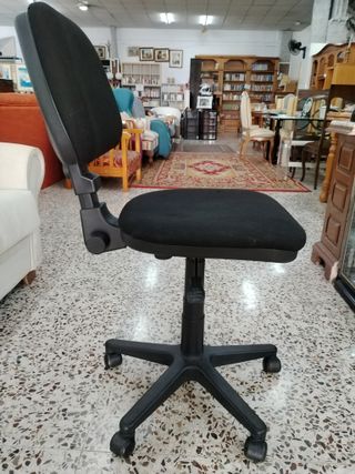 SILLA OFICINA GIRATORIA AJUSTABLE
