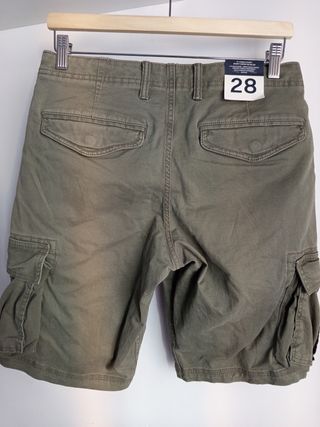 Bermuda GAP cargo verde oliva - Talla 28