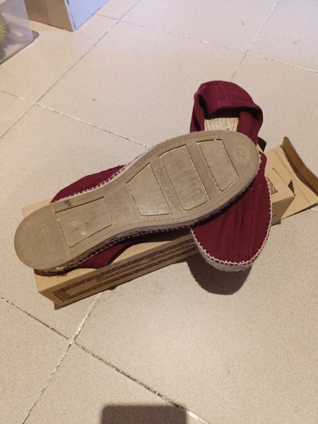 Alpargatas rojas - Talla 41