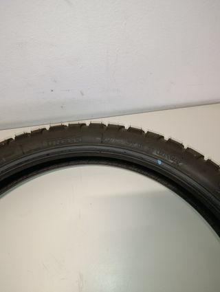 Neumático Pirelli 90/90-21 Moto