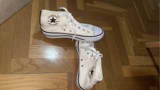 Converse blancas altas