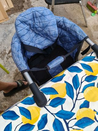 Trona plegable para mesa