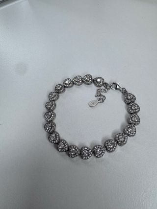 Pulsera plata corazones