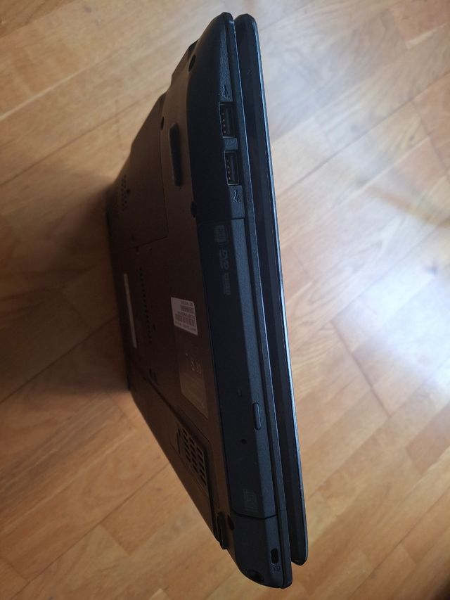 Packard Bell EasyNote TK