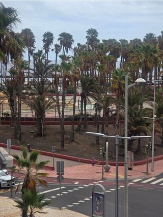 Piso en alquiler en Arenales - Lugo - Avenida Marítima en Palmas de Gran Canaria(Las)