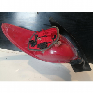 Piloto trasero derecho Peugeot 206 (1998) 