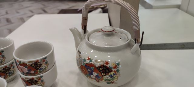 Tetera y tazas porcelana - juego té