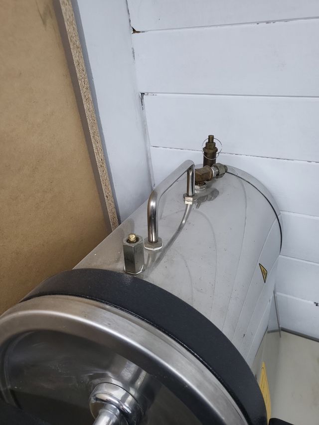Esterilizadora. Autoclave Sturdy SA-232