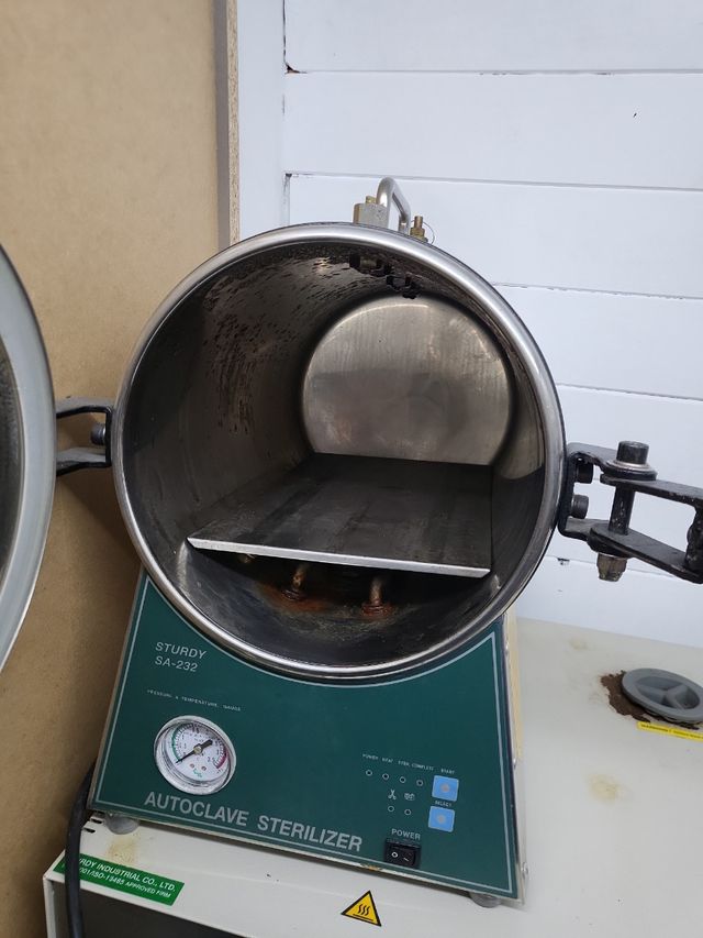 Esterilizadora. Autoclave Sturdy SA-232