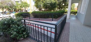 Local comercial en alquiler en Puerta Blanca en Málaga