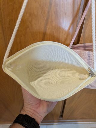 2 bolsos infantiles - beige y rosa