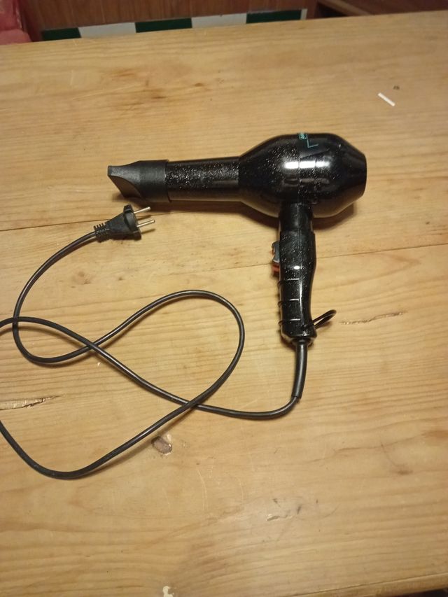 Secador pelo negro