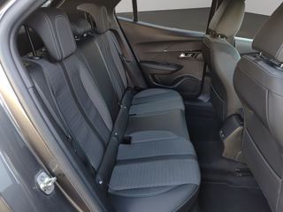 Peugeot 2008 Allure Puretech 130 S&S EAT8