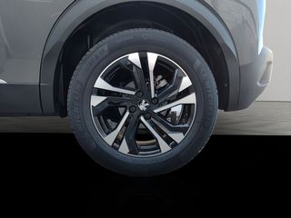 Peugeot 2008 Allure Puretech 130 S&S EAT8