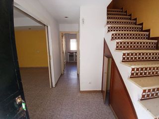 Casa adosada en venta en Gerena