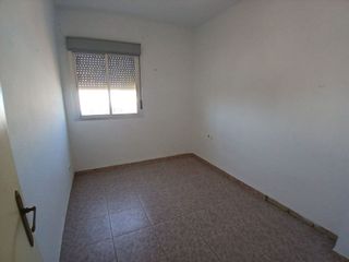 Casa adosada en venta en Gerena
