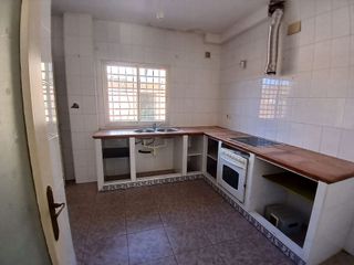 Casa adosada en venta en Gerena