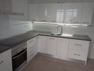 Piso en alquiler en Parque Mediterráneo - Santa Paula en Málaga