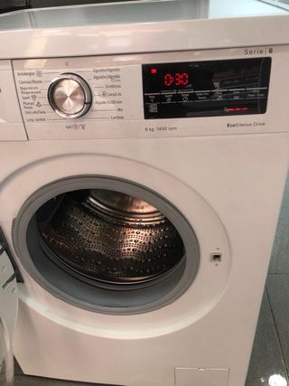 Lavadora Bosch Serie 6 - 8kg 1400rpm