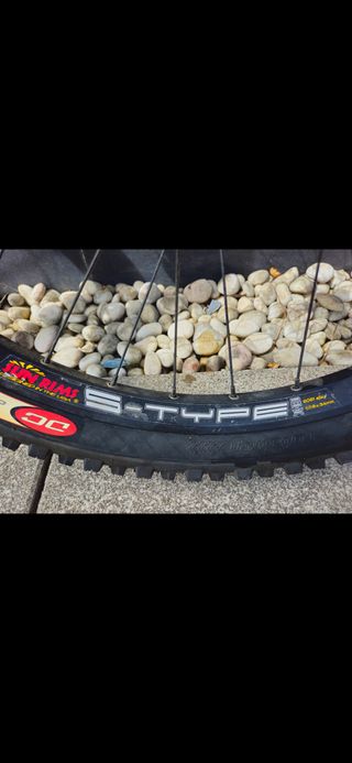 Rodas Intense 26" downhill