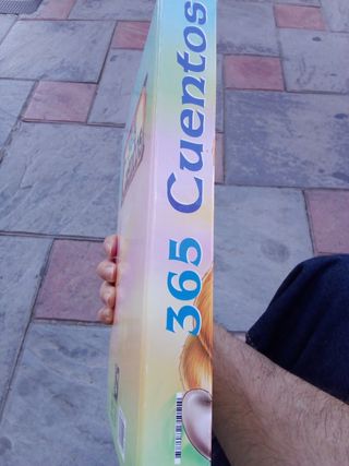 365 Cuentos Famosos