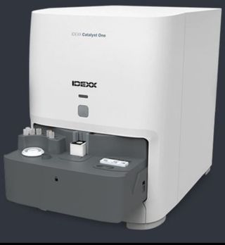 Analizador bioquímico uso veterinario, IDEXX