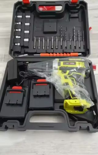 Taladro inalámbrico + accesorios