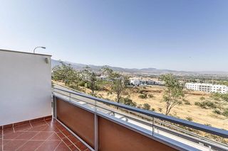 Casa adosada en alquiler en Bola de Oro - Serrallo en Granada