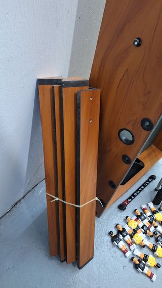 Futbolín de madera vintage