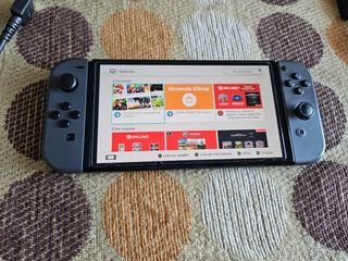 No negociable Nintendo Switch OLED Negra