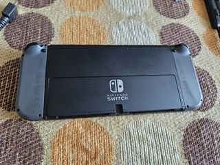 No negociable Nintendo Switch OLED Negra