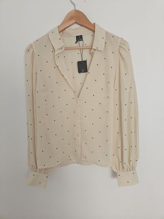 Blusa Vero Moda lunares beige T-S