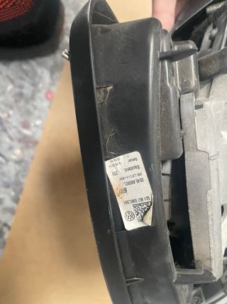 Retrovisor Derecho Eléctrico VW golf

