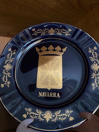 Plato Pamplona - Oro