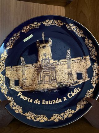 Plato Pamplona - Oro
