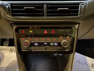 Volkswagen T-Cross R-LINE, UN SOLO PROPIETARIO!!! 
