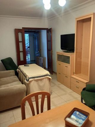 Piso en alquiler en Fontanal - San Carlos - San José en Sevilla