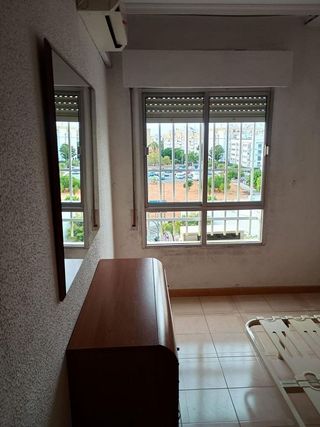 Piso en alquiler en Fontanal - San Carlos - San José en Sevilla