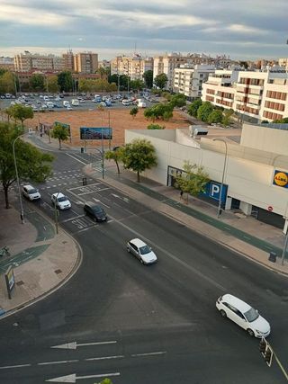 Piso en alquiler en Fontanal - San Carlos - San José en Sevilla