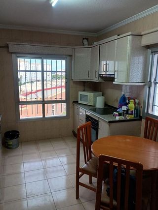 Piso en alquiler en Fontanal - San Carlos - San José en Sevilla