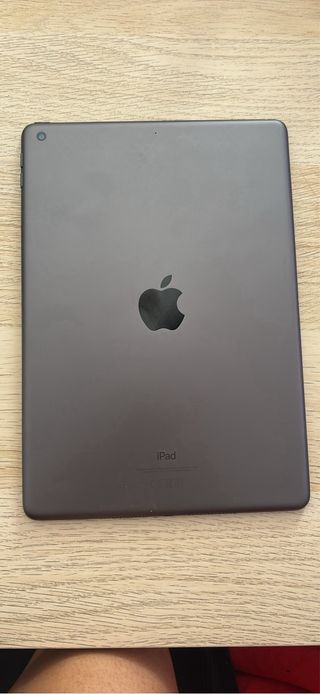 iPad (9.ª generación) - Como nuevo