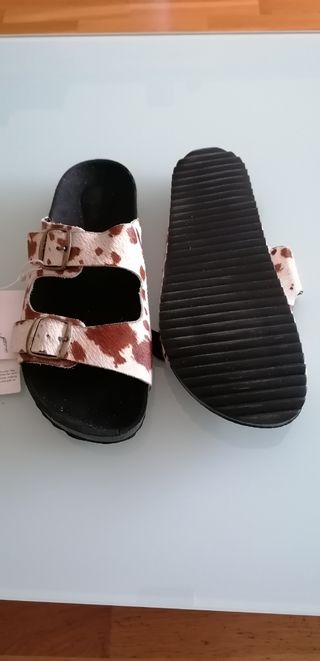 SANDALIAS PIEL BLANCO HUESO Y MARRON