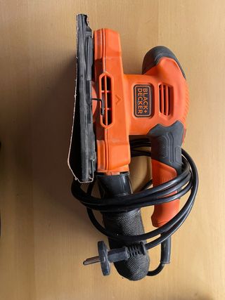 Lijadora Black+Decker