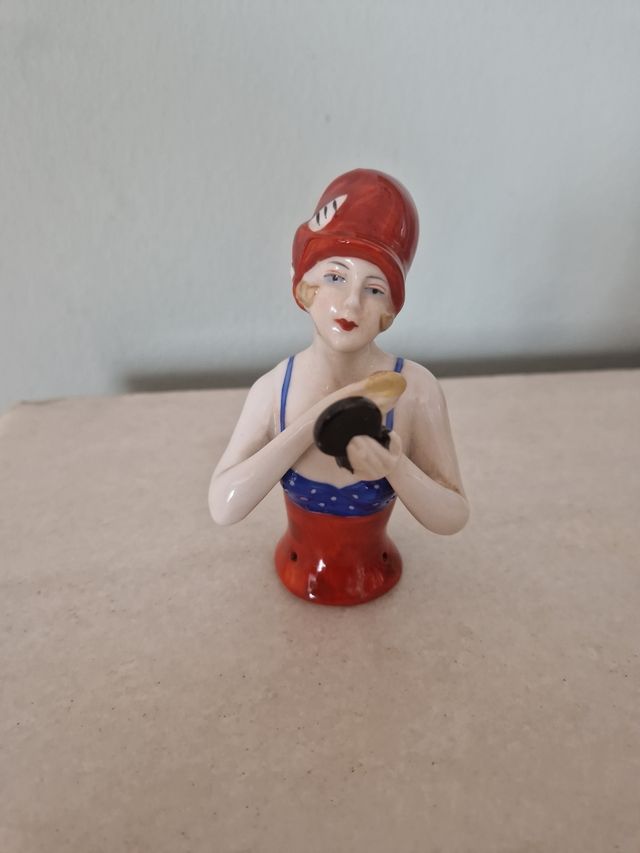 Antigua half doll art noveau