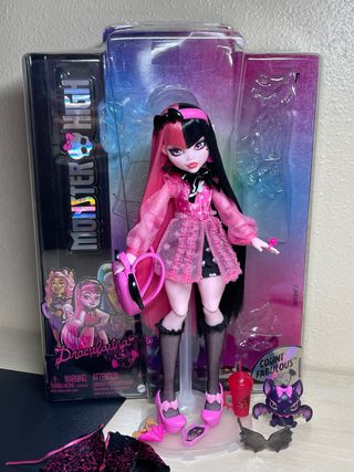 Monster High Draculaura g3 core